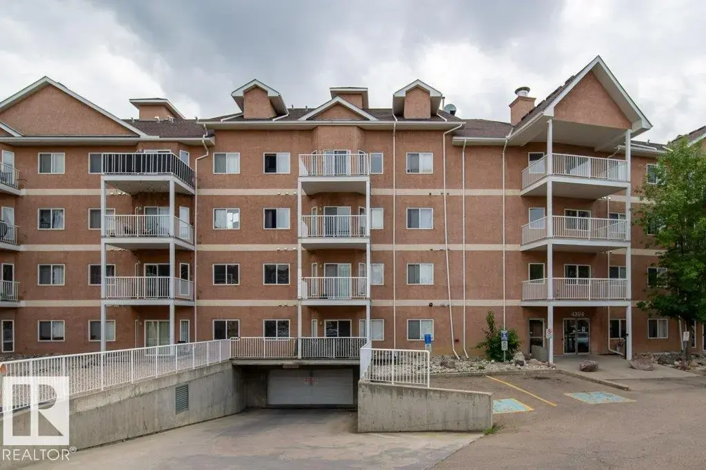 #303 4304 139 Av Nw, Edmonton